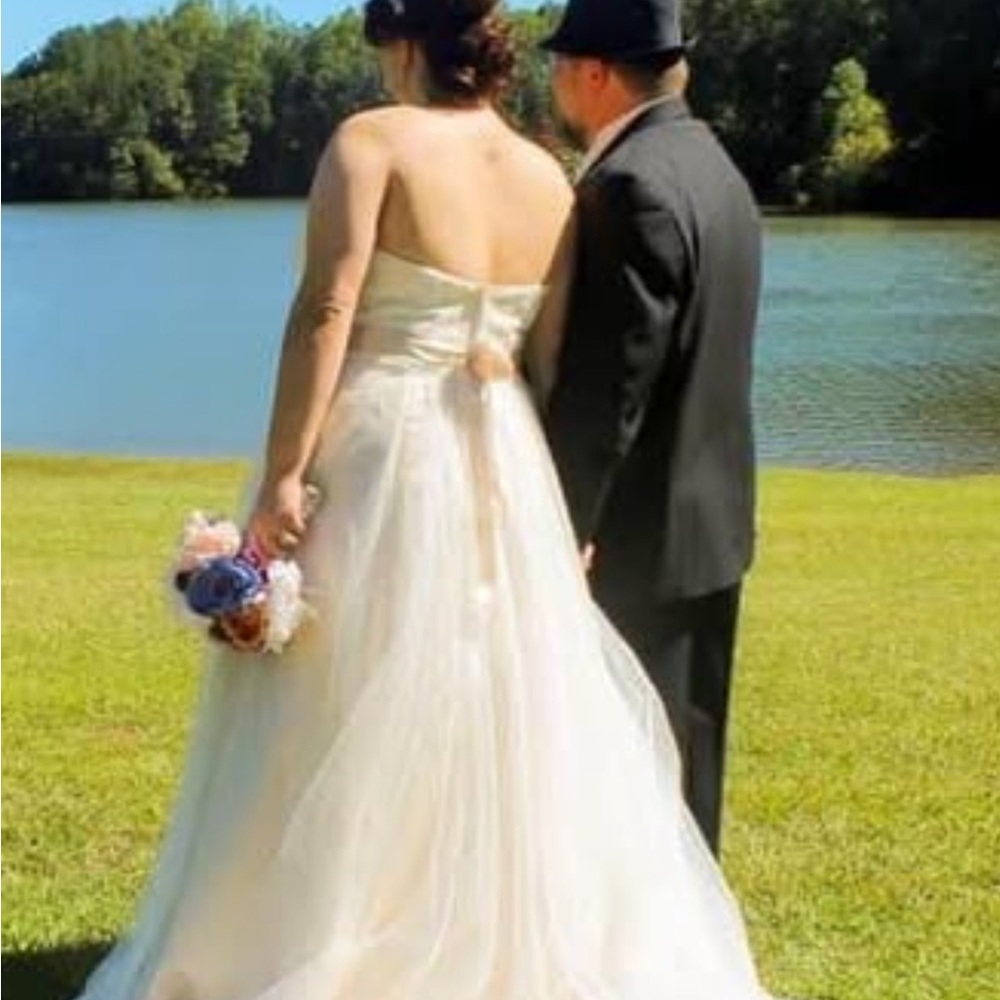 Elegant Cream Wedding Dress
